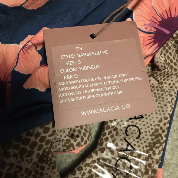 Acacia bahia one piece - Picture 4 of 4